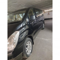 Hyundai H1 2010