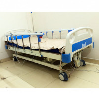 Electric Three + Four Function ICU Bed with Manual